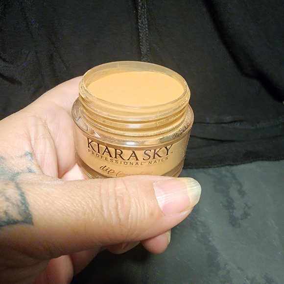 Kiara Sky dip powders - Picture 8 of 9